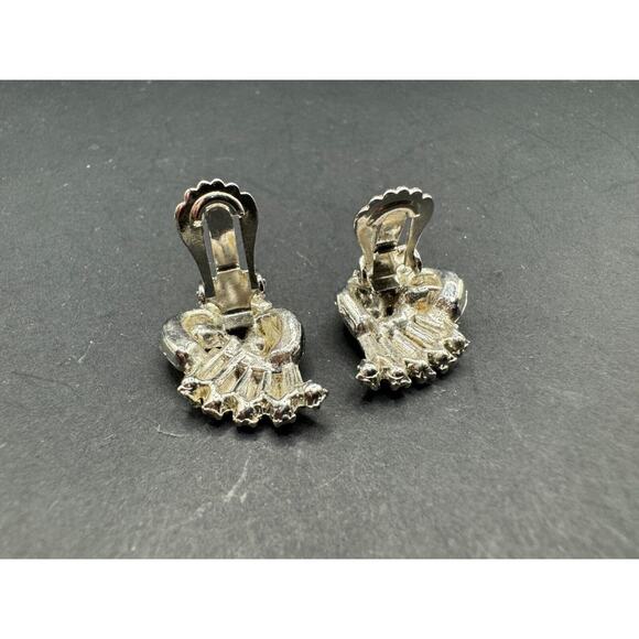 Vtg Claudette Crystal Clear Rhinestones Silver Tone Metal Clip On Earrings - Picture 7 of 7